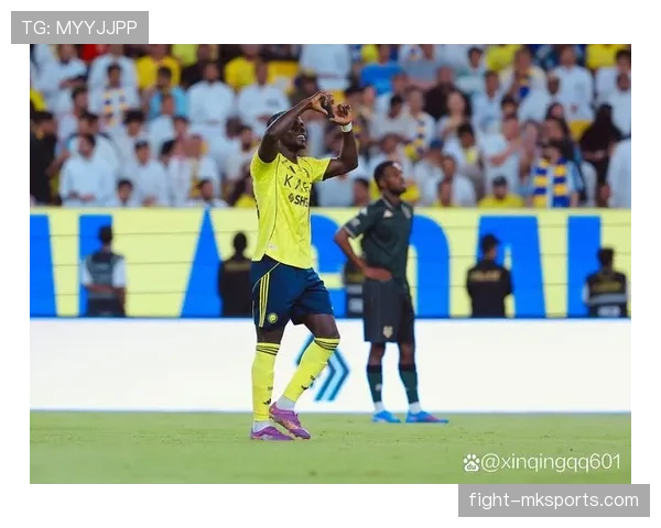 布雷默防守端表现抢眼,关键拦截助球队强势反弹赢下重要胜利 布雷默防守端表现抢眼,关键拦截助球队强势反弹赢下重要胜利